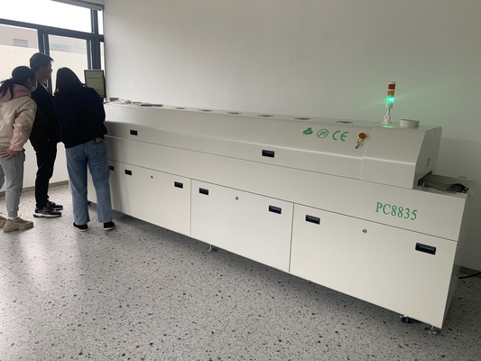 PC8835 Automatyczna szyba + sterowanie PC Bez ołowiu Piekarnik z powrotem do płynu 8 temp Strefy lutownicze