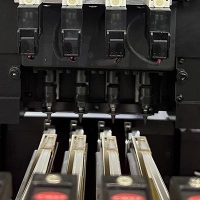 Wysoka dokładność przemysłowa 4 głowy Pick Place Machine z automatycznym wymiennikiem, wsparcie 0201 BGA