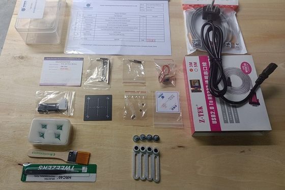 CHMT36VA SMD Pick and Place Machine, stół do umieszczania na stole Smt Podajnik wibracyjny