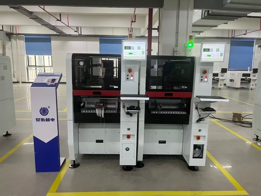 6-głowicowa maszyna typu pick and place SMT CHM-750 Automatyczna zmiana dyszy 0201 Idealna