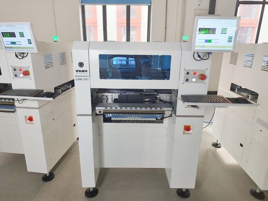 Wysoka dokładność 4 głowice SMT Pick & Place Machine CHM-551 Automatyczna zmiana dyszy CPK≥1.0